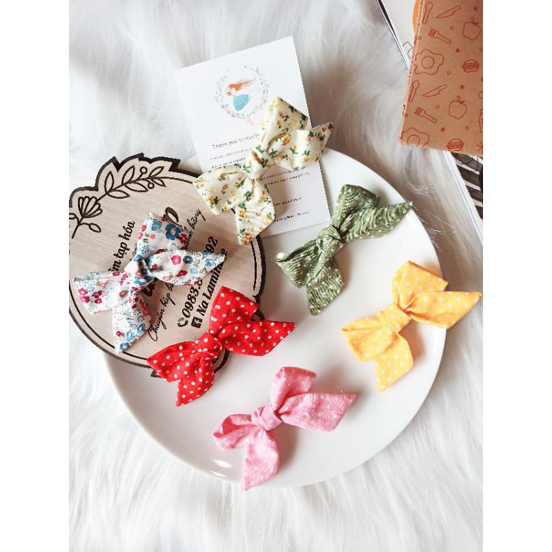 Set 3 kẹp tóc gắn nơ hoa nhí, chấm bi cho mẹ và bé