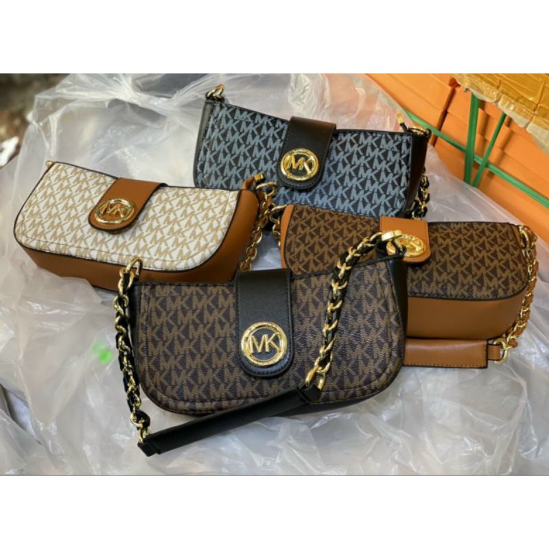 TÚI MK ĐEO VAI DÁNG THUYỀN CHUẨN XỊN SIZE 23CM