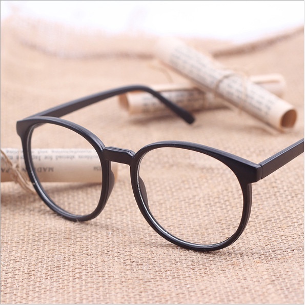 Mắt kính gọng tròn màu đen phong cách retro Hàn Quốc