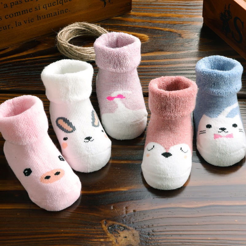 Set 5 Đôi Vớ Cotton Chống Trượt Dễ Thương Cho Bé
