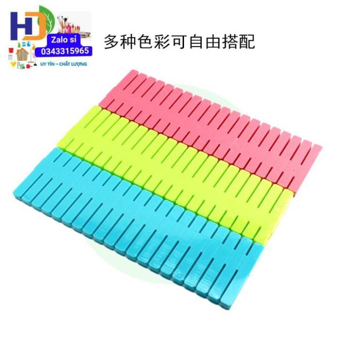 Set 4 Miếng Nhựa Chia Ngăn Tiện Lợi - Giao Màu Ngẫu Nhiên