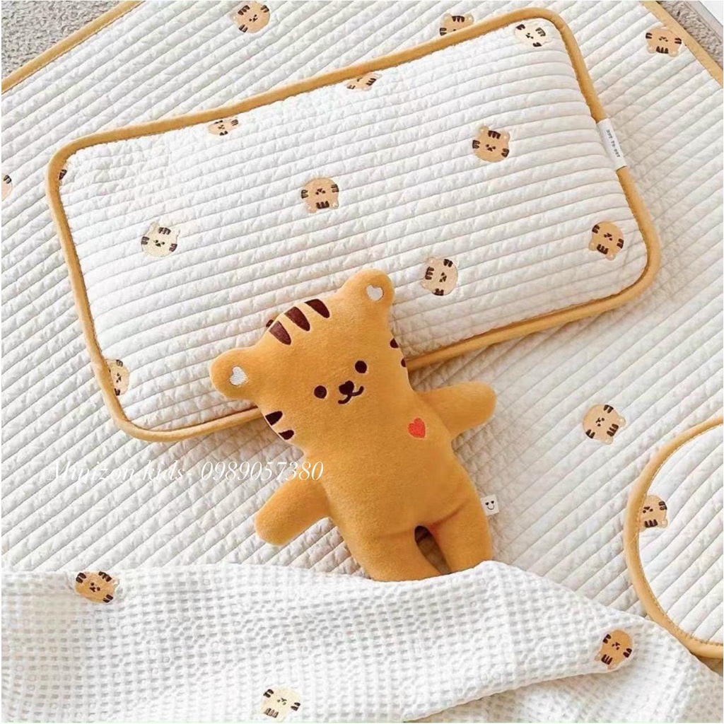 Gối nằm 3D thoáng khí thêu hình cho bé hàng xuất Hàn cao cấp