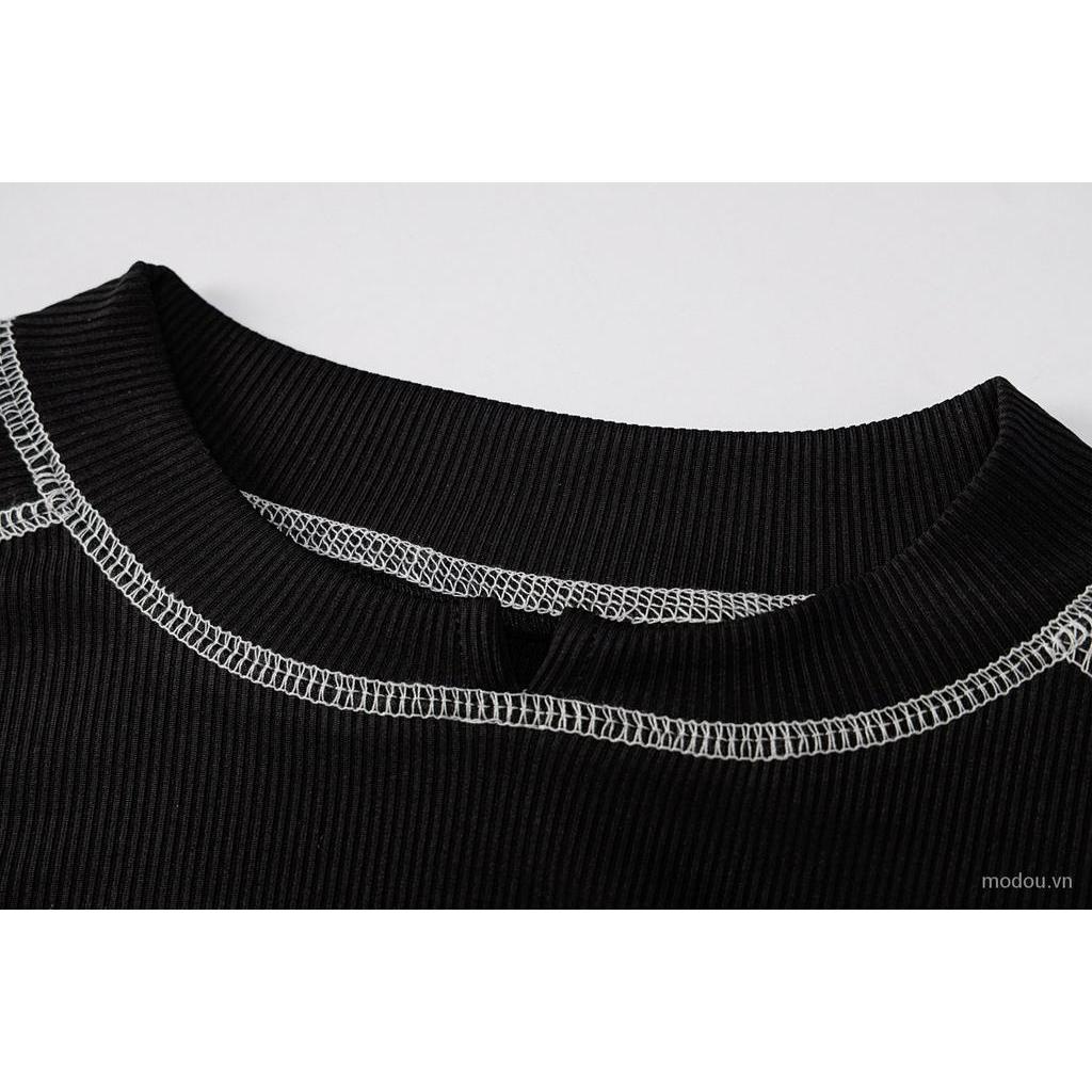 Đầm Body Tay Dài Hoạ Tiết Thêu Chữ Ôm Dáng Thời Trang Sành Điệu