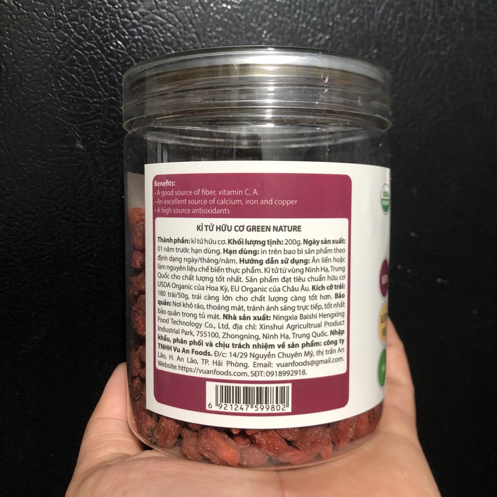 Kỷ tử hữu cơ Green Nature 200g quả cỡ to dùng pha trà, làm bánh hoặc ăn trực tiếp chứa nhiều dưỡng chất tốt cho sức khỏe
