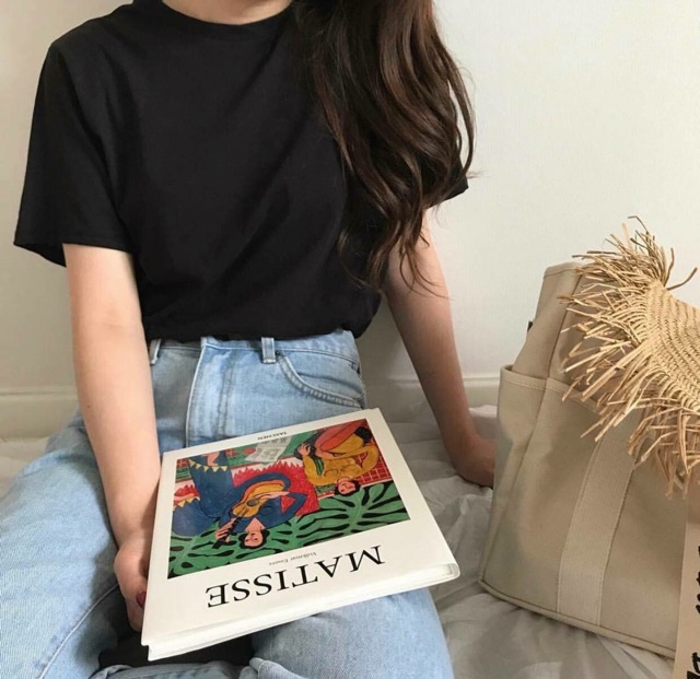 [Mã FATHANG5 giảm 10K đơn 50K] [XẢ KHO - GIÁ SỐC] Áo thun đen trắng trơn xuất Hàn siêu đẹp giá mềm (Hipshop HCM) | BigBuy360 - bigbuy360.vn