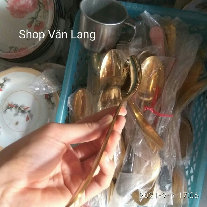 Thìa ăn cơm Inox mạ vàng cán dài 17cm và 20cm loại to xịn