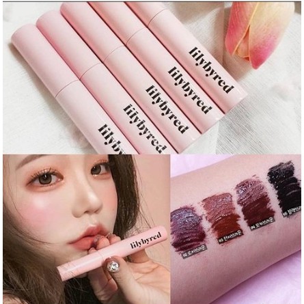 Mascara lily by red