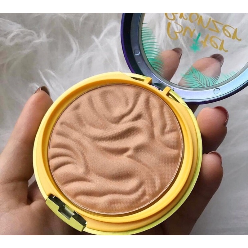 Phấn tạo khối dừa Physicians Formula Butter