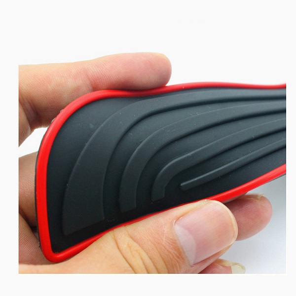 Bộ 4 Nẹp Bước Chân Cao Su Chống Trơn Trượt, Chống Trầy Xước Bậc Cửa Lên Xuống Ô Tô, Full Logo Các Hãng Xe