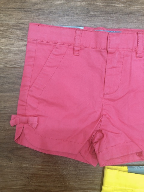 Quần sooc bé gái nơ Gap