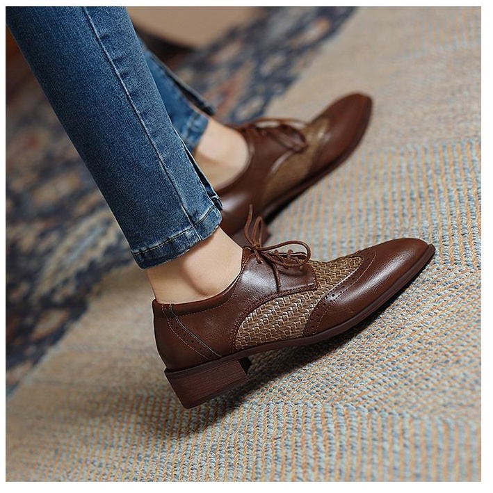 Giày oxford phối màu phong cách vintage