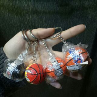 Móc khóa bóng rổ