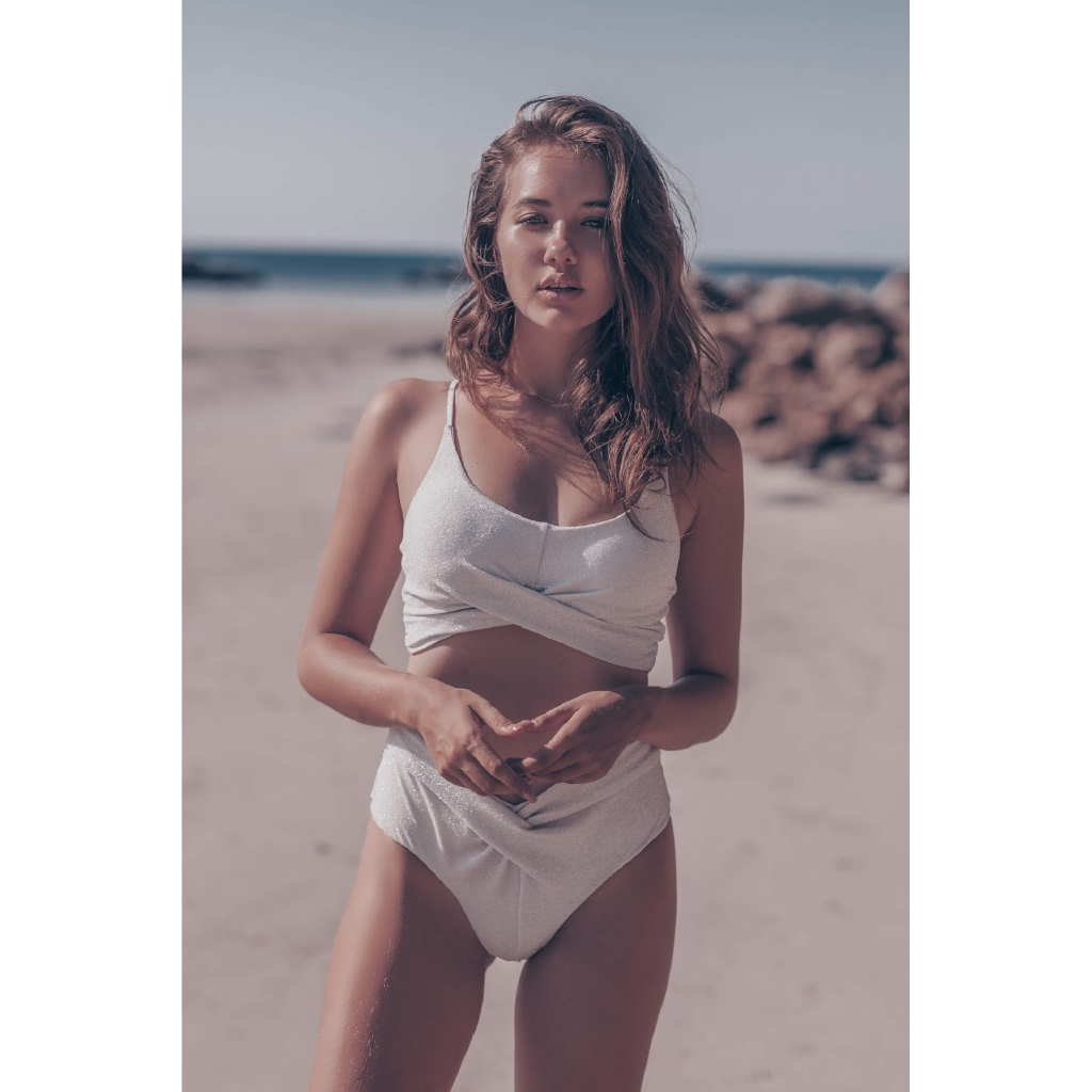 Bikini Lưng Cao Thiết Kế Dây Đan Chéo Quyến Rũ | BigBuy360 - bigbuy360.vn