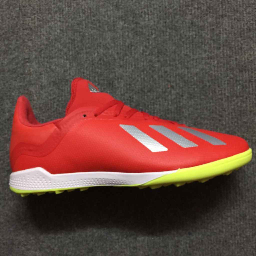 Giày đá bóng X18 đỏ bạc nhân tạo