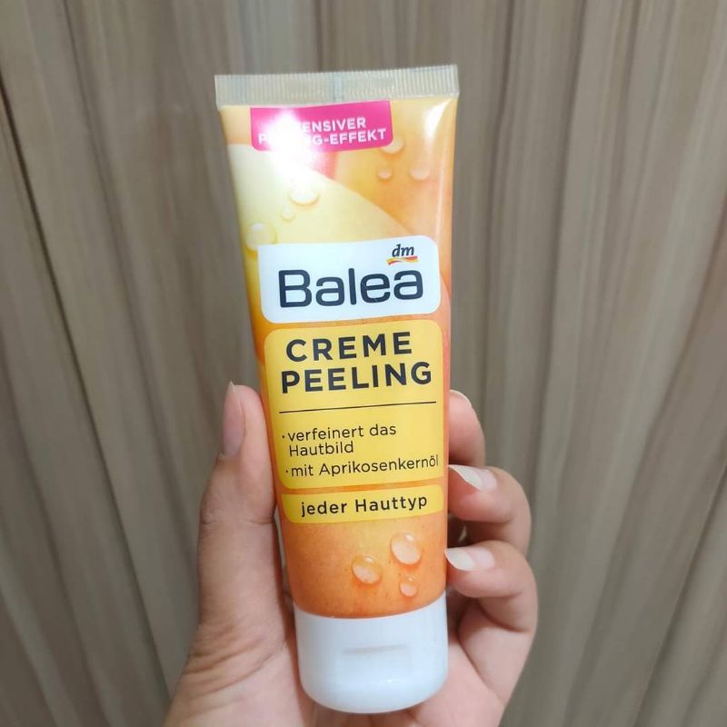 Tẩy da chết Balea Đức