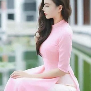 Áo dài trơn kèm quần lụa nhật