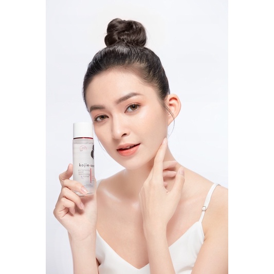 Nước hoa hồng cân bằng độ ẩm, dưỡng sáng da KojieSan 100ml