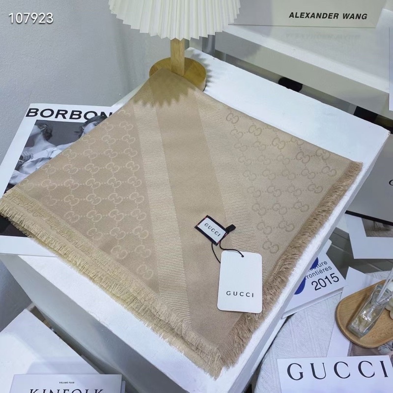 KHĂN ĐŨI GUCCI