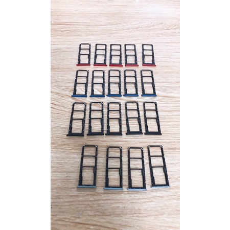 Khay sim Star 3 / V330