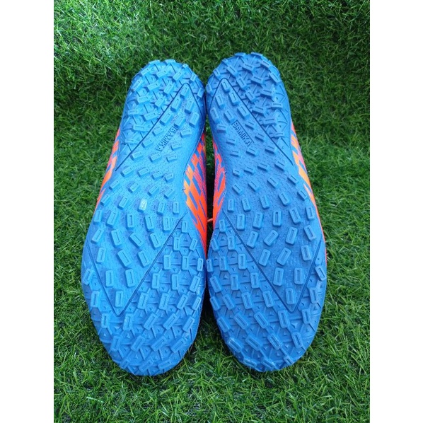 Giày Đá Bóng chất liệu Da ZUKA, GIÀY ĐÁ BANH, chuẩn size nhẹ ôm chân chất lượng tốt ,đế cao su