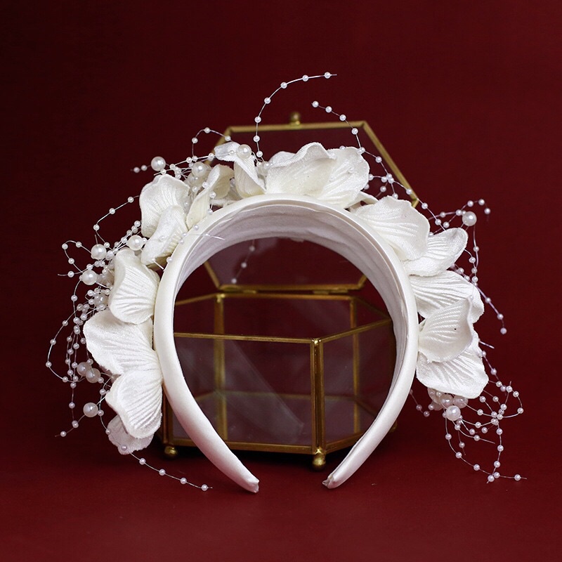 Cài hoa Cài Tóc Cô Dâu mẫu mới nhất