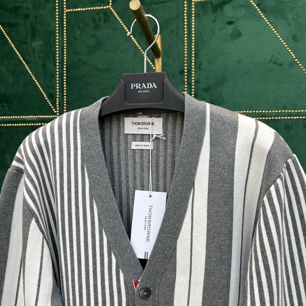 Áo nữ đan len sọc dệt kim thời trang cao cấp Thom Browne TB phong cách Hàn Quốc