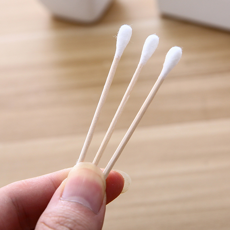 Disposable double head bamboo tampon stick