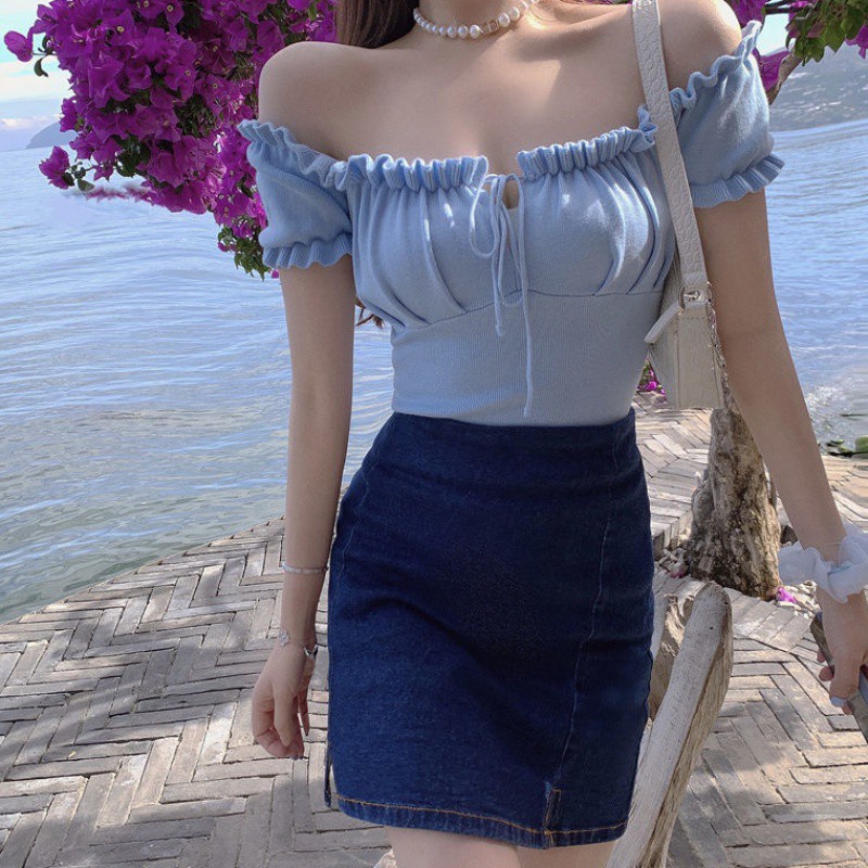 Áo Croptop Kiểu Trễ Vai Phong Cách Vintage Pháp Quyến Rũ