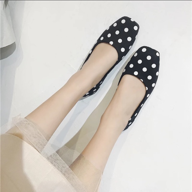 Bệt chấm bi. 2 màu Đen- Trắng, Hàng oder đủ size 35/36/37/38/39