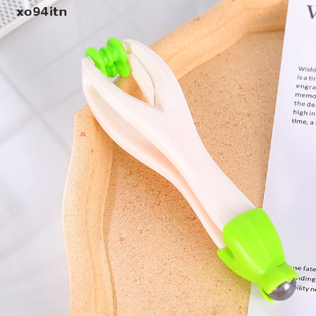 [Hàng mới về] Cây lăn mát xa ngón tay bằng nhựa hai đầu tiện dụng