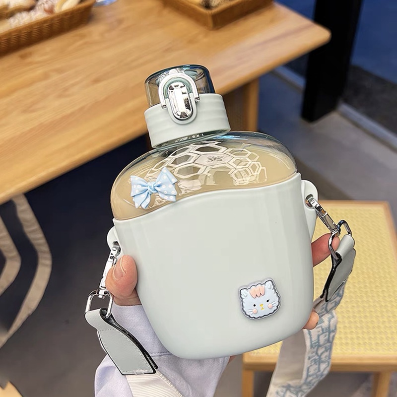 Bình nước cute, bình nước 700ml, tặng kèm dây đeo, ống hút, sticker