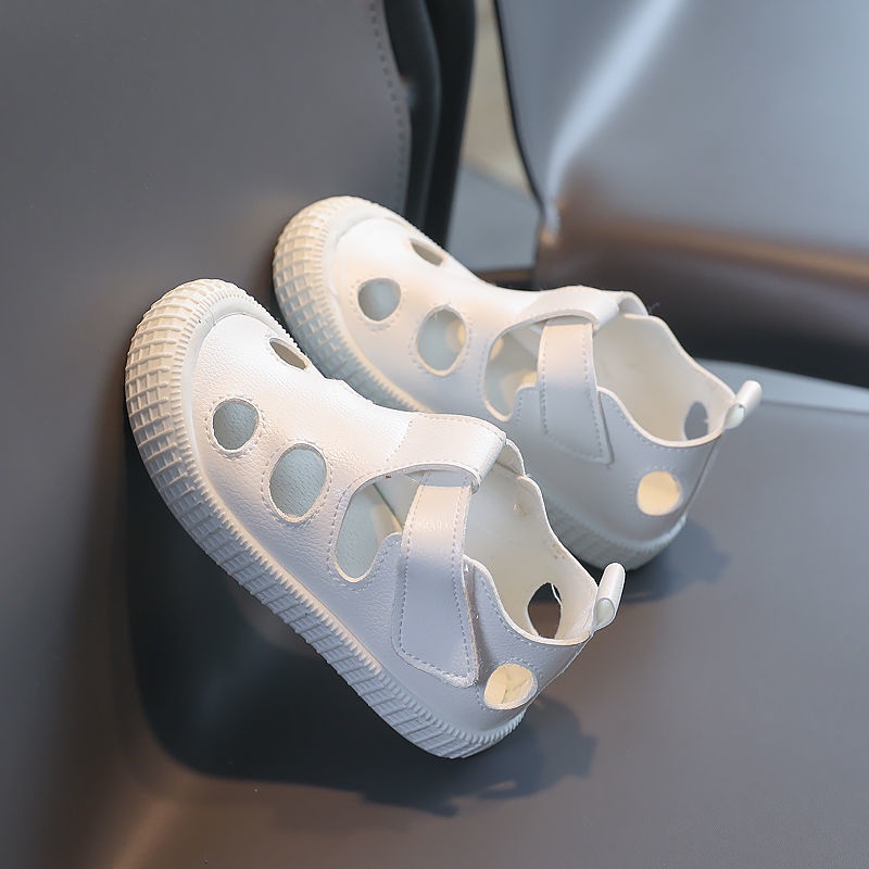 Xăng đan Hở Ngón Đi Biển Mùa Hè Mẫu Mới Phong Cách Công Chúa Cho Bé Gái 1-5 Tuổi