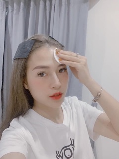 Dán tóc makeup rửa mặt