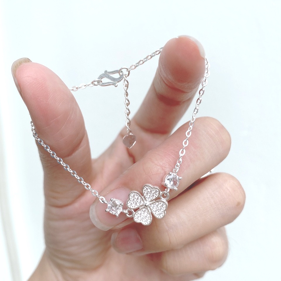 Lắc tay bạc nữ cỏ 4 lá gắn đá thời trang, vòng tay nữ bạc ta sang trọng nữ tính