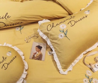 [GIÁ HỦY DIỆT] Bộ Chăn Ga Gối Lụa Cúc Vàng 7 Món [LucoStore]