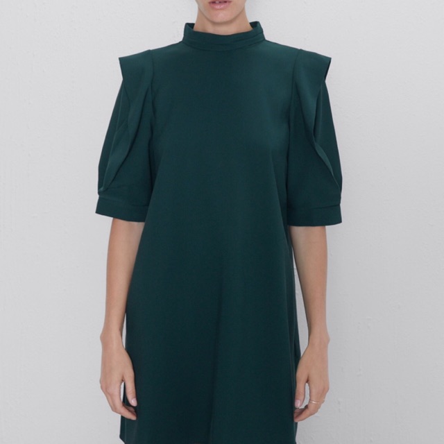 Combo Khoai Tây (1 đầm Zara, 3 short Gap)