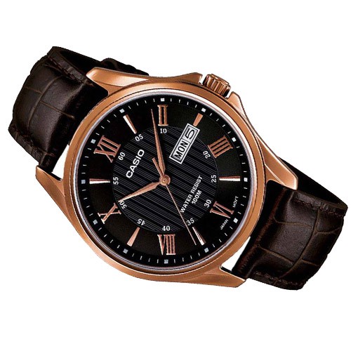 Đồng hồ nam Casio Standard thể thao, điện tử giá rẻ - Dây da, chống nước 100M (MTP-1384L-1AVDF)