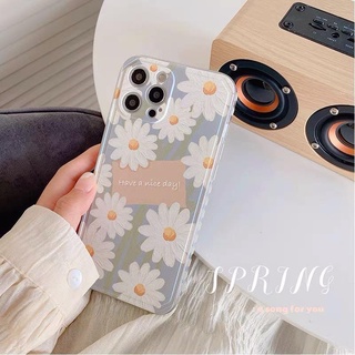 ỐP HOA CÚC XANH VIỀN TIM