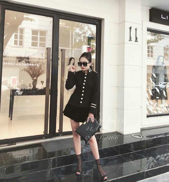 Dạ hoàng gia viền nhũ