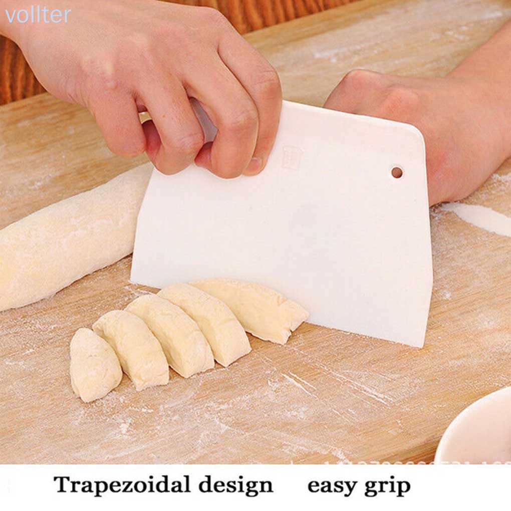 Set 2 dụng cụ làm bánh bằng nhựa PP màu trắng
