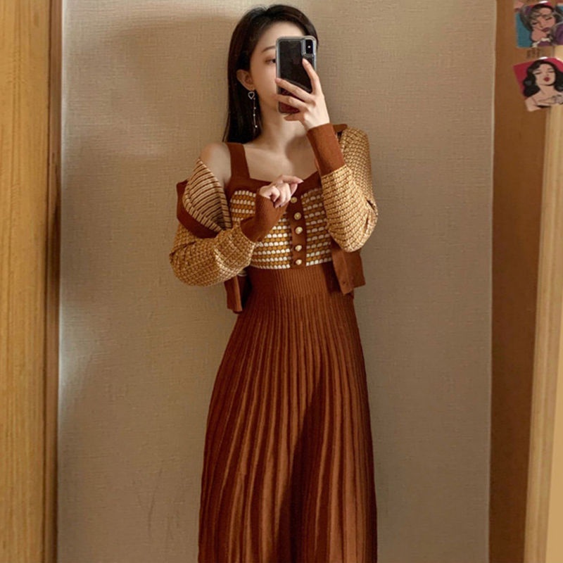 Set áo len tay dài và chân váy thời trang thu đông phong cách mới cho nữ