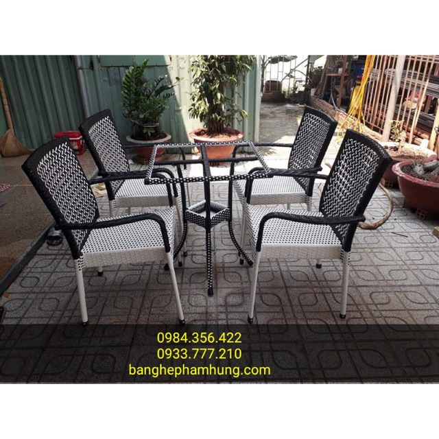 Bàn ghế cafe giá rẻ