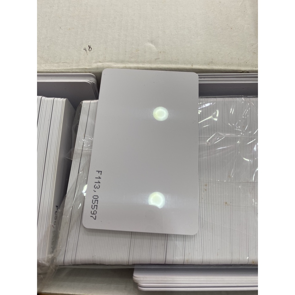 Thẻ từ cho nhân viên