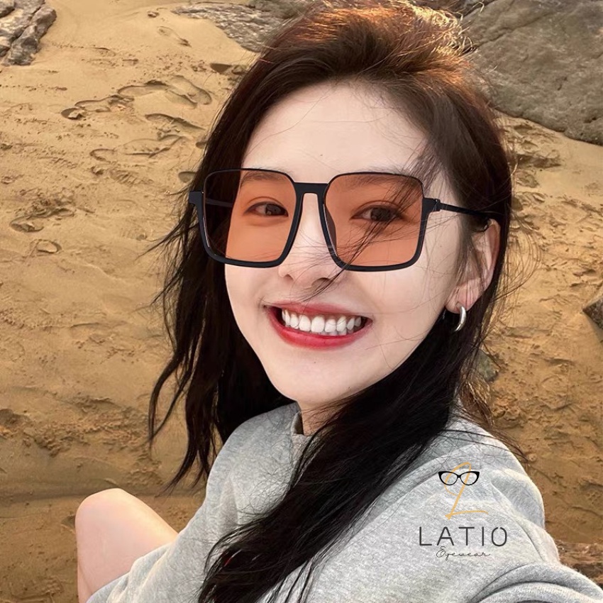 Kính mát nữ LATIO Kính mát thời trang được thiết kế kính nửa gọng tạo điểm nhấn cực đẹp vừa sang trọng vừa cá tính -KM14