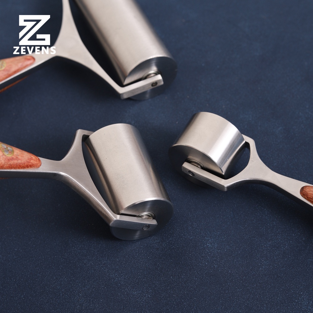 Con Lăn Bằng Thép Không Gỉ Cán Gỗ Hồng Mộc Cao Cấp Làm Đồ Da Thủ Công