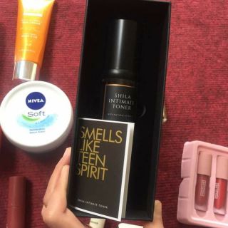 Dung dịch vệ sinh phụ nữ Shila