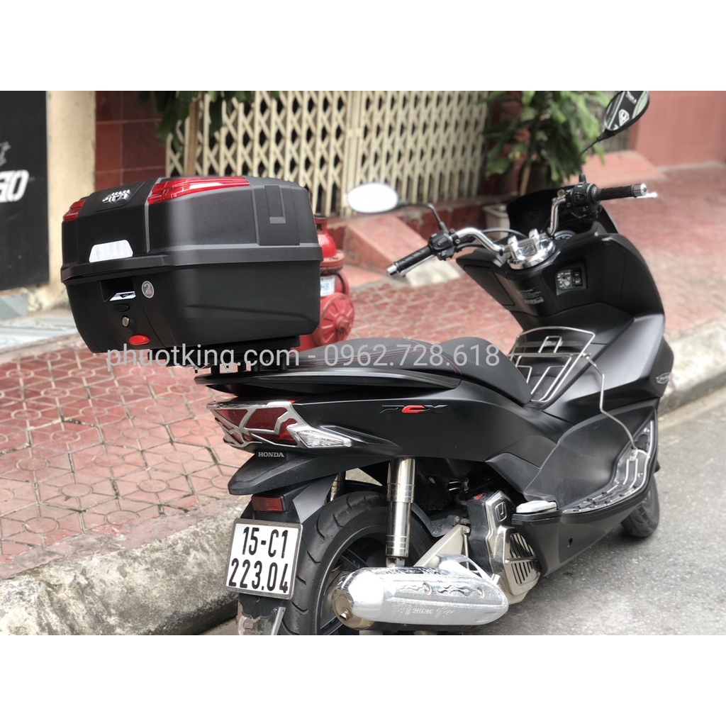 Thùng xe máy PCX - Thùng Givi cho xe PCX nhiều mẫu