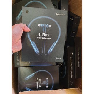 Tai nghe bluetooth samsung Level U Flex (còn màu xanh đen)