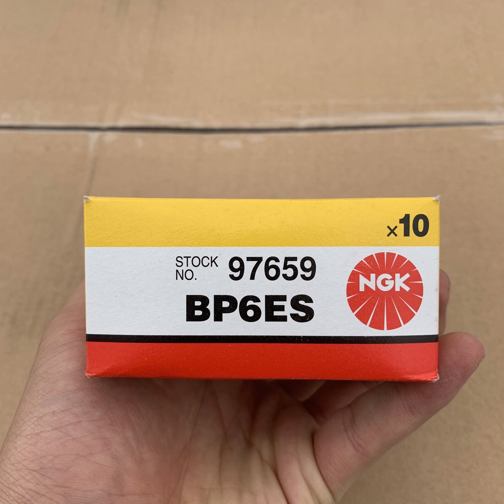 Bugi NGK 97659 BP6ES | Bugi chân dài to dùng cho máy bơm, máy cắt cỏ, máy nổ, máy phát, máy đầm,...