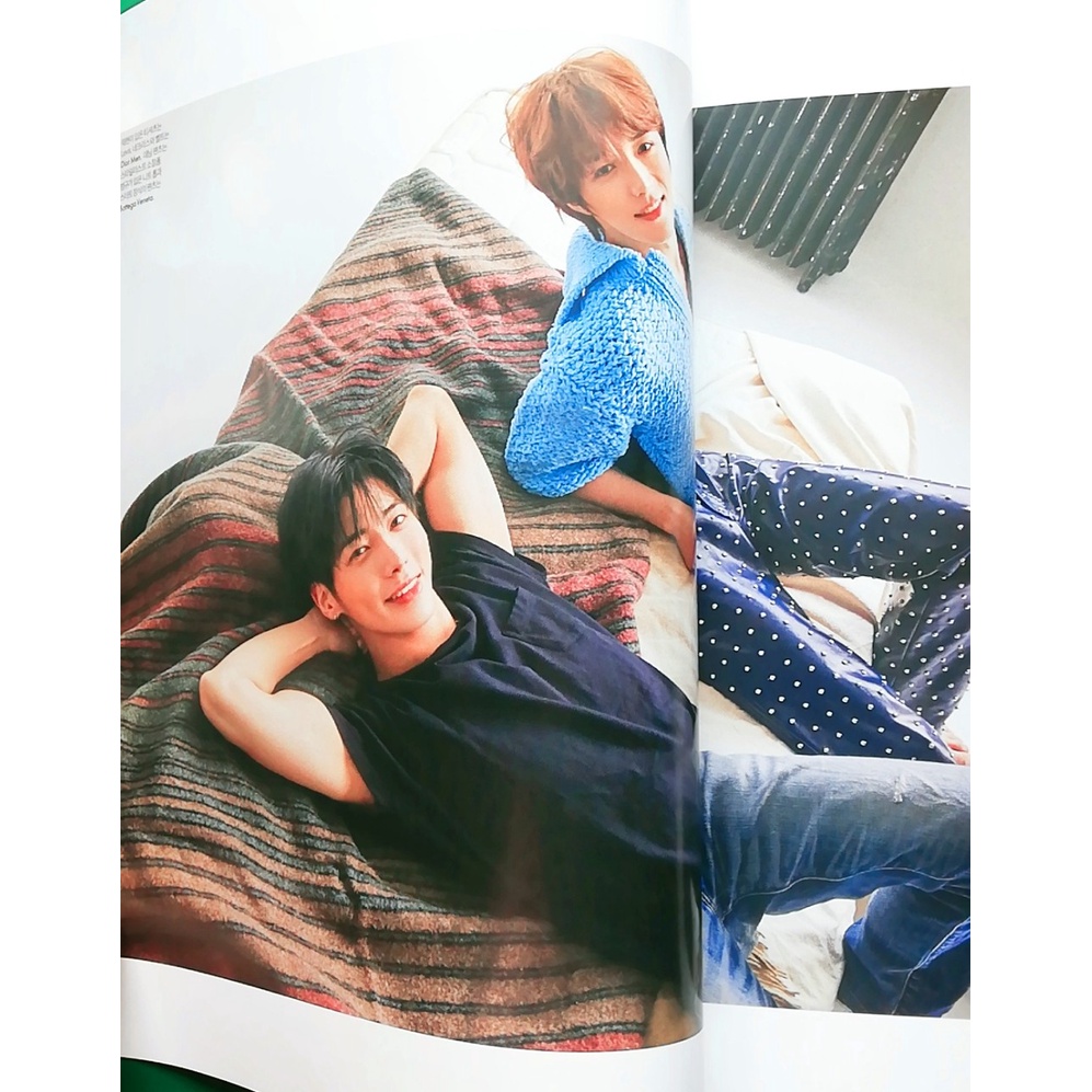 Áp phích in ảnh  x TXT Lee Jongsuk YUNA TXT SEVENTEEN DINO MONSTA X MINHYUK JOOHONEY & IVE LIZ tháng 3 năm 2022